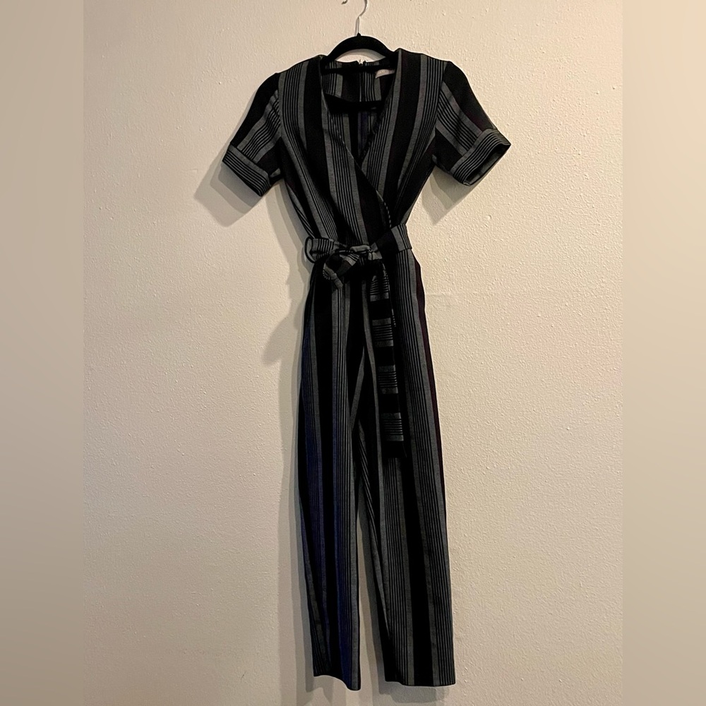 Wrap style striped jumpsuit sz 00 asos petite